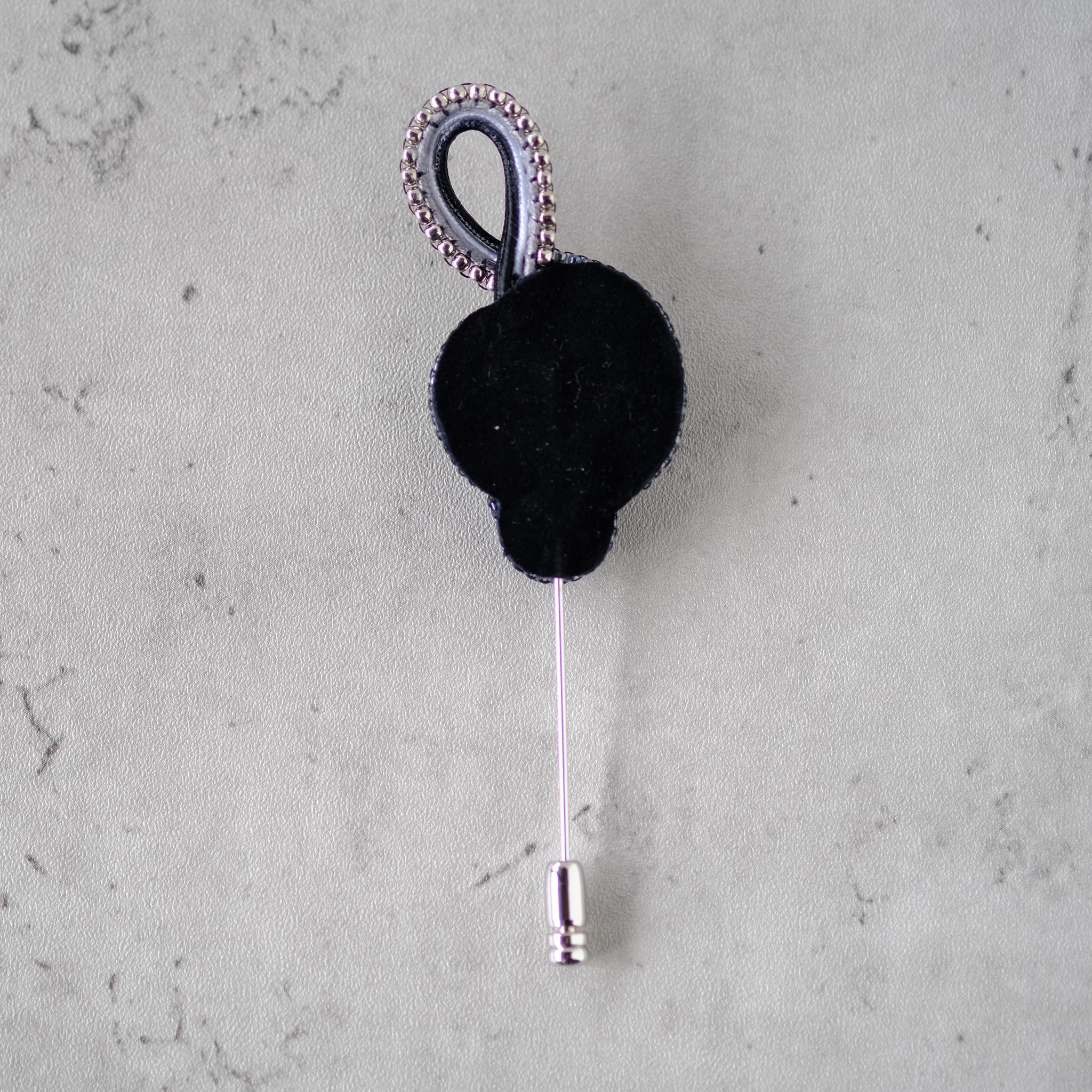 音をまとうハットピン「ト音の調べ」　ソウタシエ　ト音記号ブローチ | 5枚目