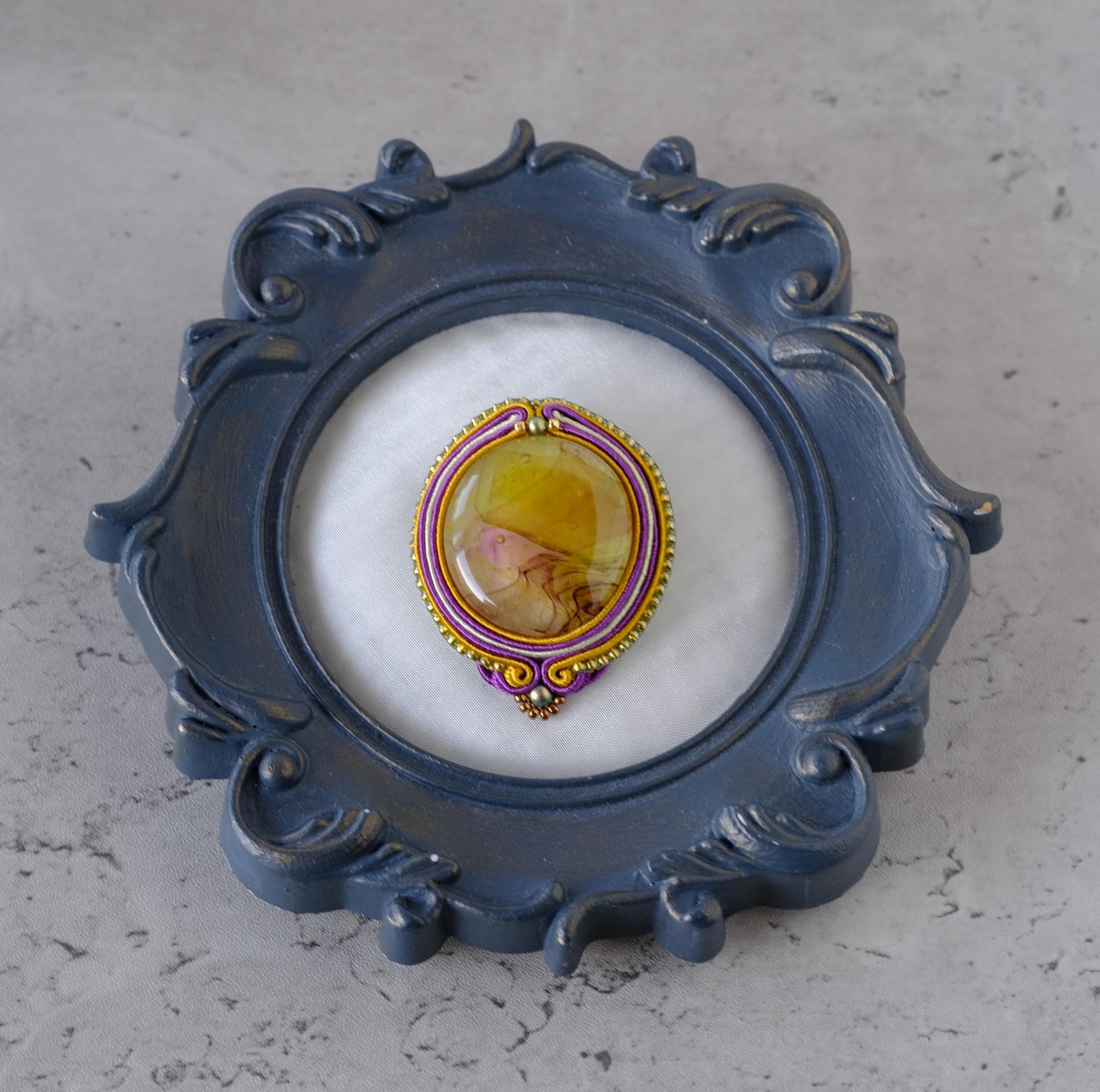 ルミエールブローチ　1点もの　ソウタシエ刺繍/ハンドメイドガラス | 3枚目