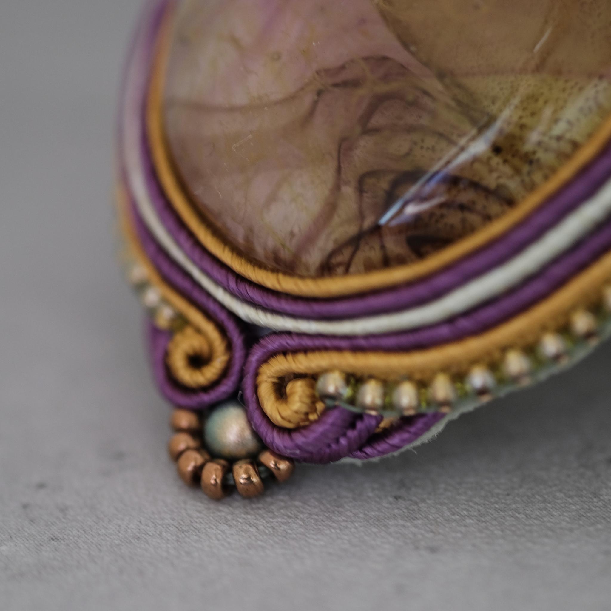 ルミエールブローチ　1点もの　ソウタシエ刺繍/ハンドメイドガラス | 4枚目